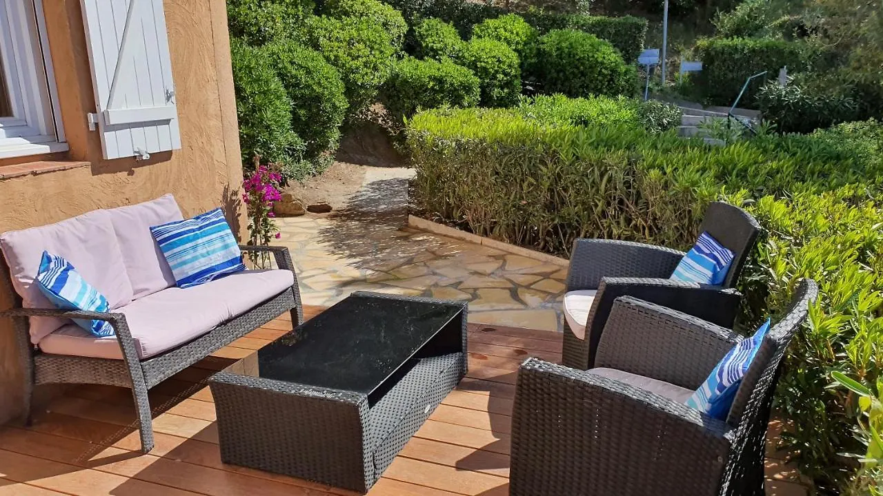 Les Issambres Appart 6 Pers Grande Terrasse Superbe Vue Mer Et Golfe De Saint Tropez, Piscine Apartment 0*, Les Issambres France