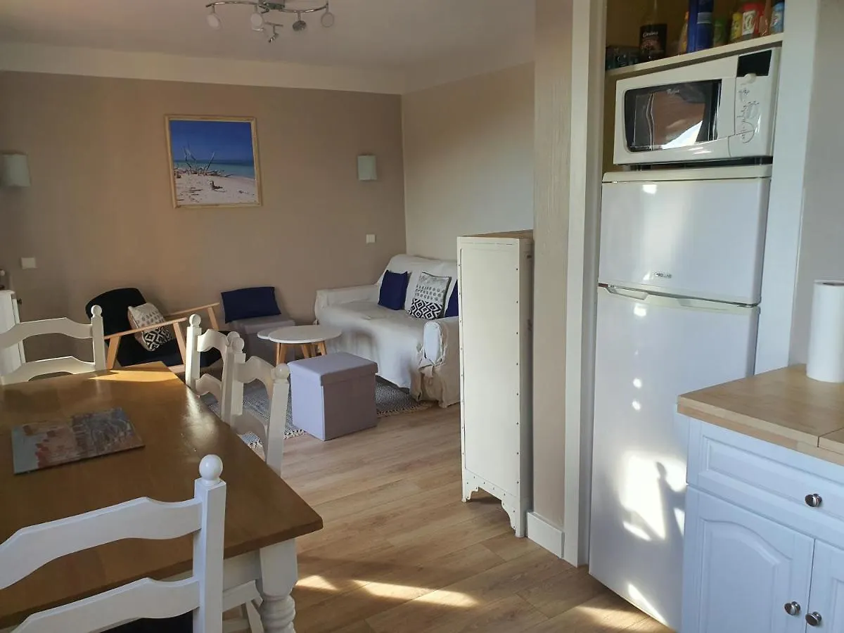 Apartment Les Issambres Appart 6 Pers Grande Terrasse Superbe Vue Mer Et Golfe De Saint Tropez, Piscine France