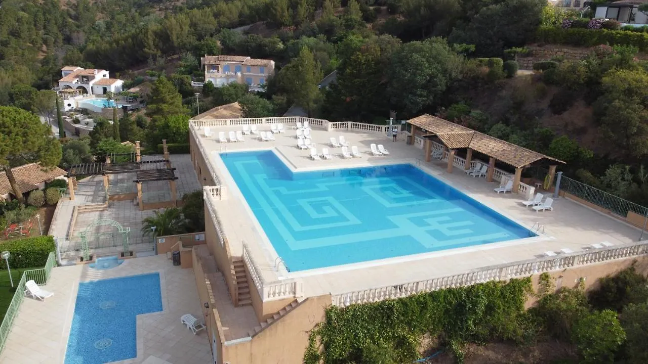Les Issambres Appart 6 Pers Grande Terrasse Superbe Vue Mer Et Golfe De Saint Tropez, Piscine Apartment France